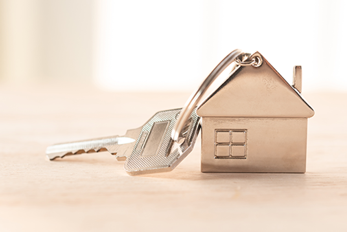 sell house fast scotland image of house with key
